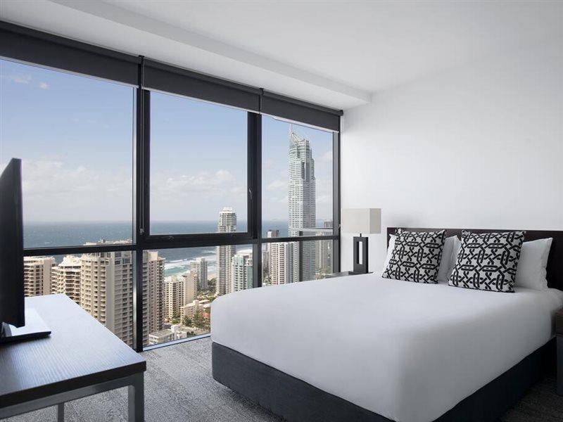 Mantra Circle on Cavill - Surfers Paradise Resort 